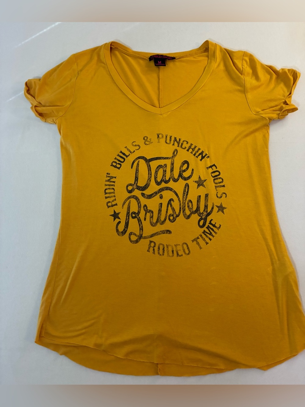Rock & Roll Cowgirl Mustard Yellow V-Neck Dale Brisby size Medium
